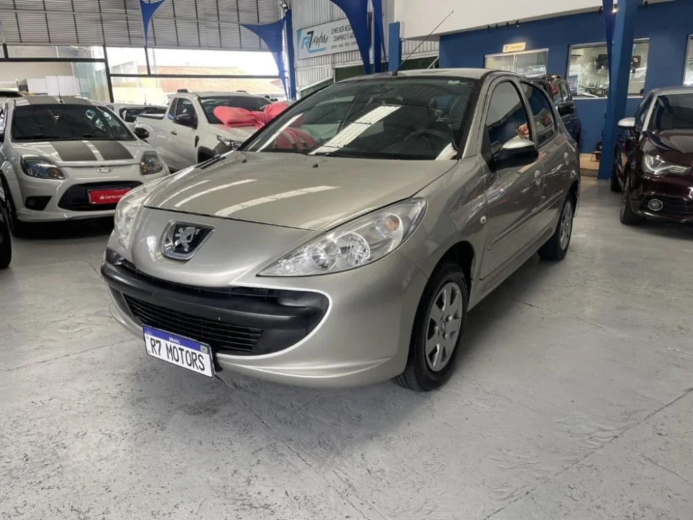 Peugeot 207 XR 1.4 Flex 8V 5p