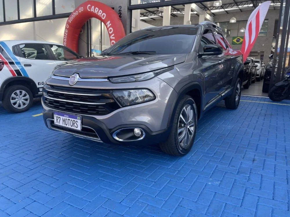 Fiat TORO 2.0 16V TURBO DIESEL VOLCANO 4WD AT9